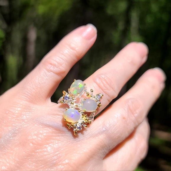 STUNNING Three Queens Opal & Tanzanite floral cocktail ring sz 7.5